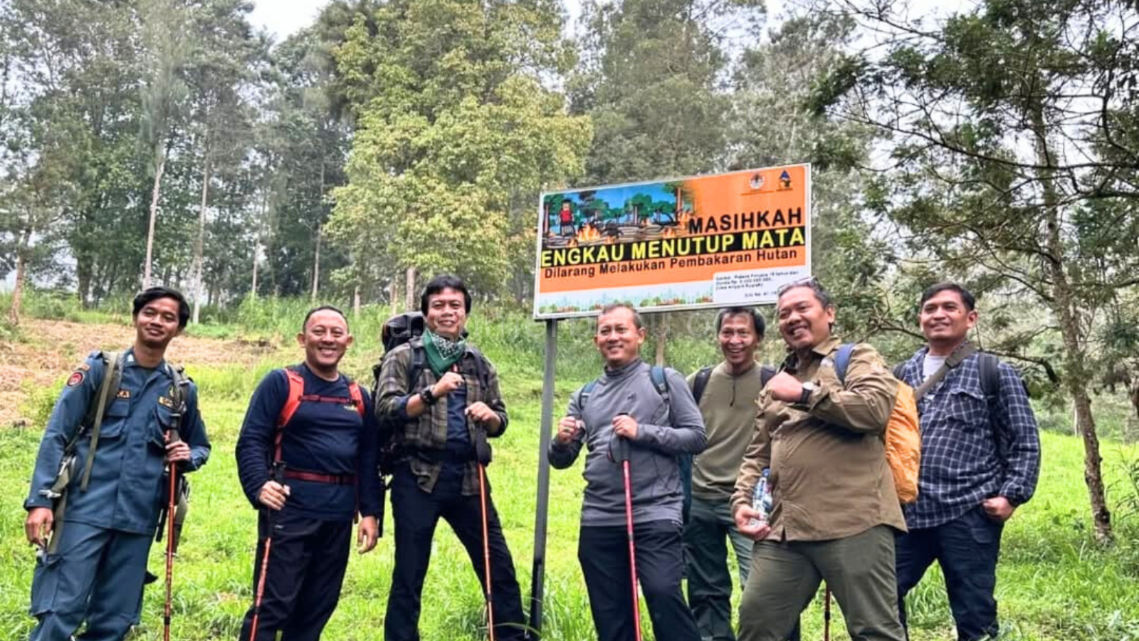 Merbabu Tidak Sekadar Mendaki Mengenal Alam Lewat Ekowisata Edukatif